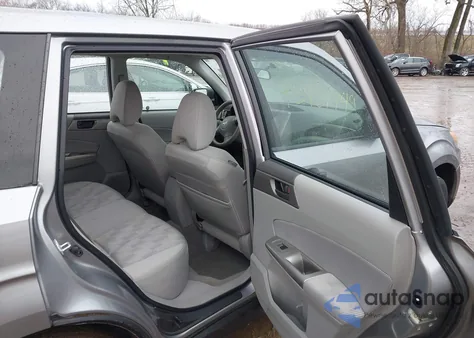 2009 Subaru Forester 2.5X from USA, damaged, VIN JF2SH61639H723672